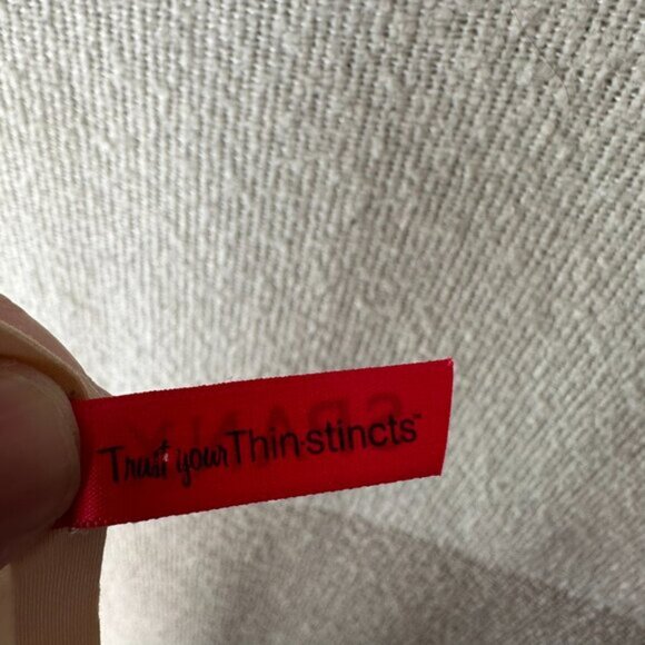 Spanx Womens Sz medium Trust Your Thin-stincts Compression Sleeveless Tank - Picture 6 of 10